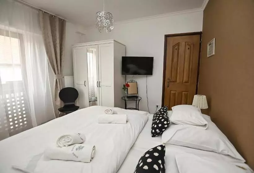 Hotel Vaskó Panzió Borpince