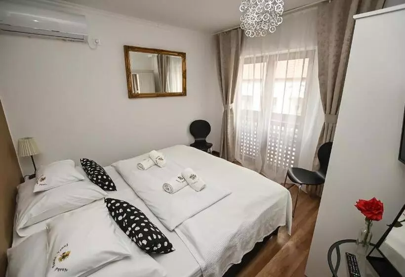 Hotel Vaskó Panzió Borpince