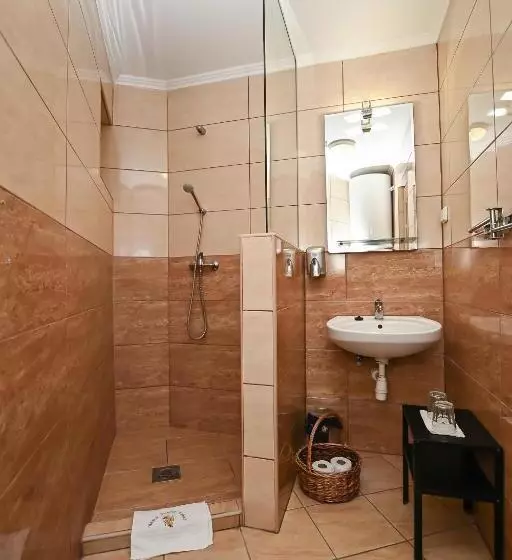 Hotel Vaskó Panzió Borpince