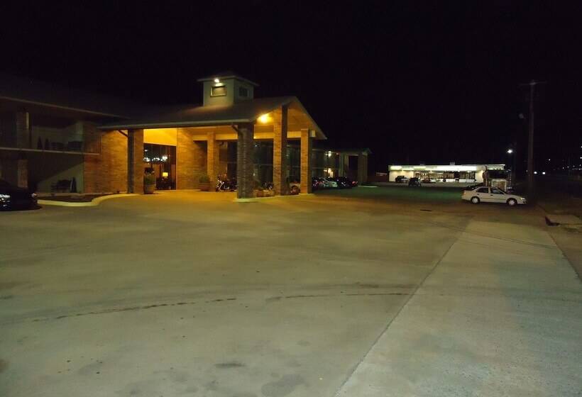 Отель Walnut Inn