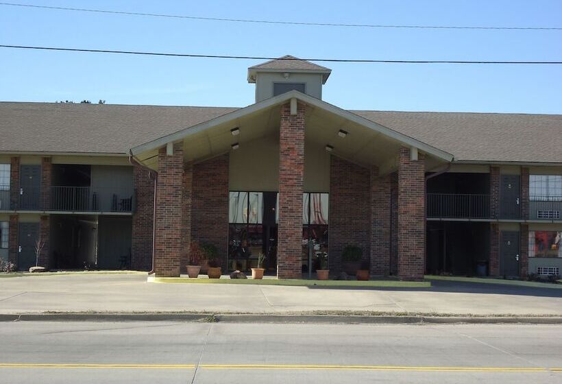 Отель Walnut Inn