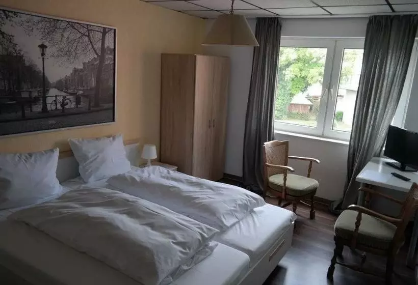 Отель Zur Börse