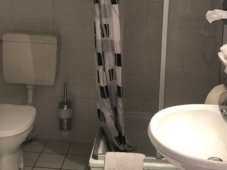 בית מלון כפרי Zur Börse