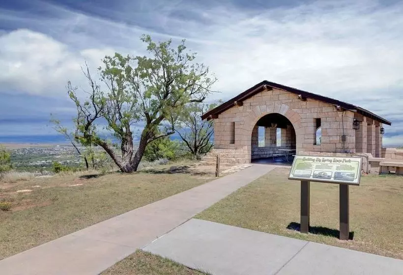 汽车旅馆 Knights Inn Big Spring