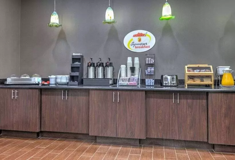 Motel Super 8 By Wyndham Karnes City