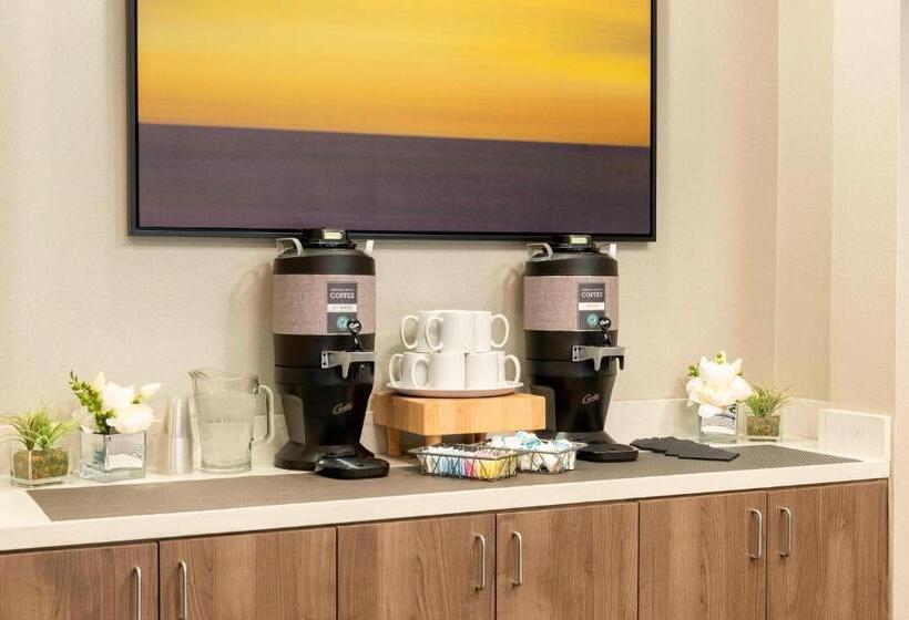 Residence Inn By Marriott Akron South/green