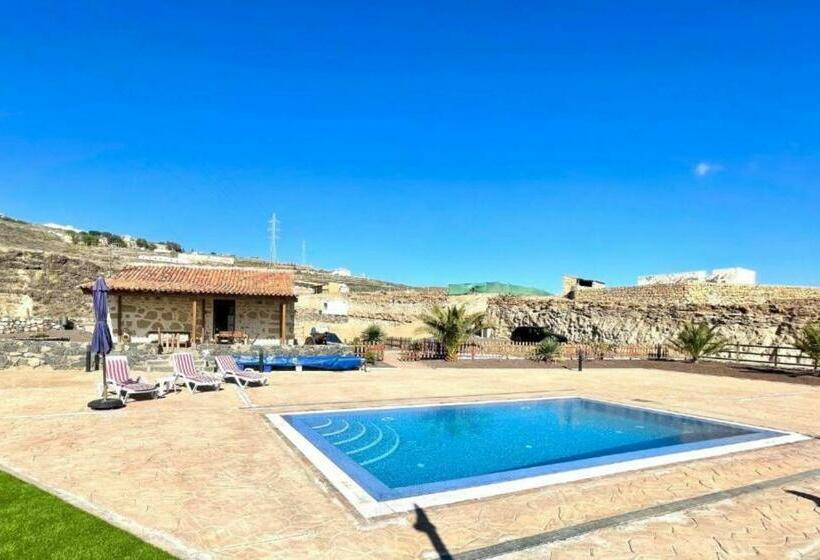 Casa Rural Con Piscina Privada, Bbq, Y Vista A Oceano Atlantico En Tenerife Sur