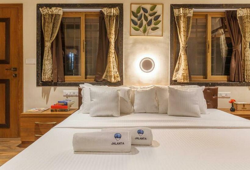 Jalanta Stays Jalanta 12bhk Lake View