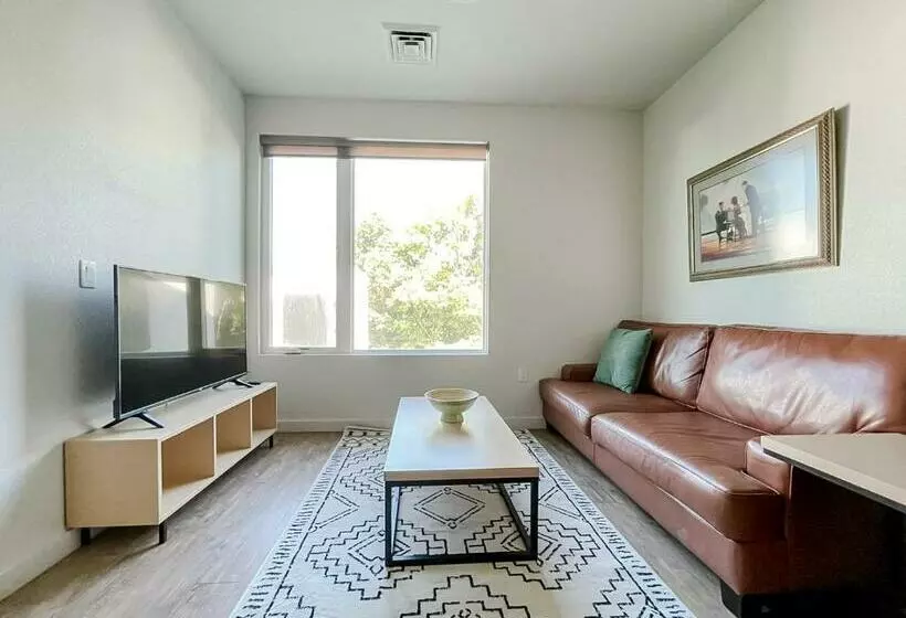 Sleepover 1bd 1ba Downtown Bowling Green Apartments