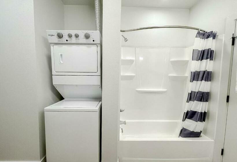 Sleepover 1bd 1ba Downtown Bowling Green Apartments