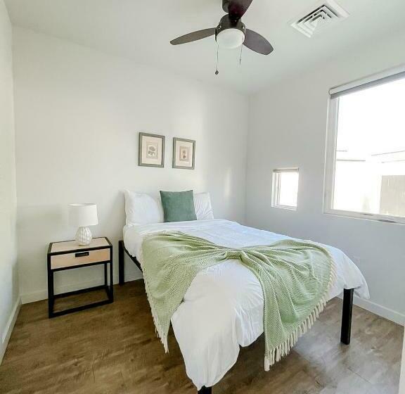 Sleepover 1bd 1ba Downtown Bowling Green Apartments