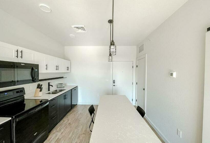 Sleepover 1bd 1ba Downtown Bowling Green Apartments