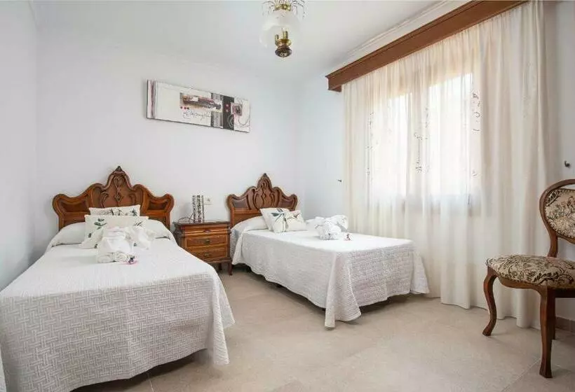 Villa Roses   Alcúdia