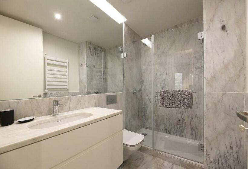 Flh Gaia Homey Flat With Pateo Iii