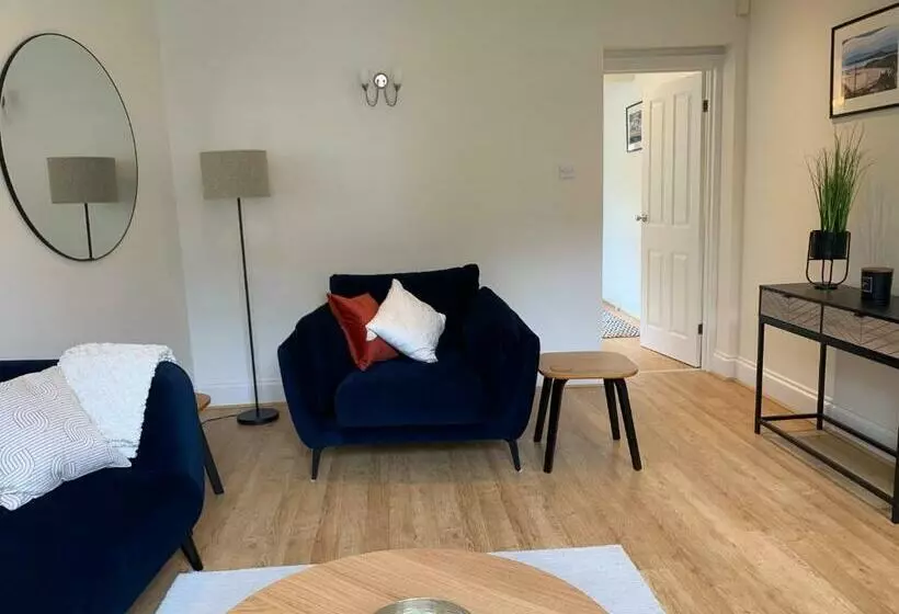 Modern 3 Bed House In The Heart Of Morpeth Town