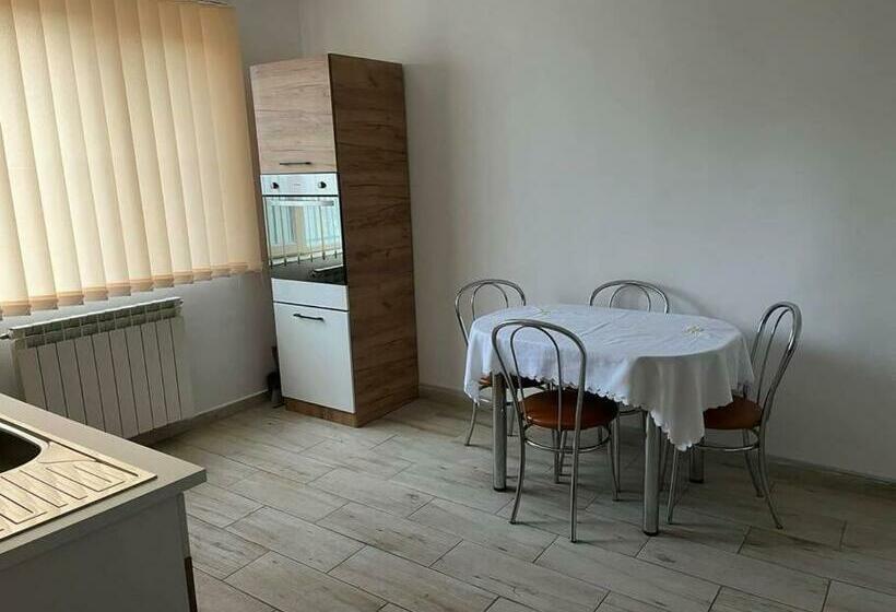 Modern Apartment In The Heart Of Focșani