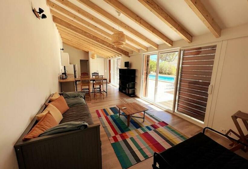 Petit Terme   Piscine   Clim   Parking