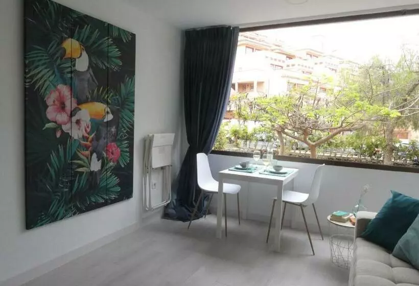 Sweet White Studio In Arona