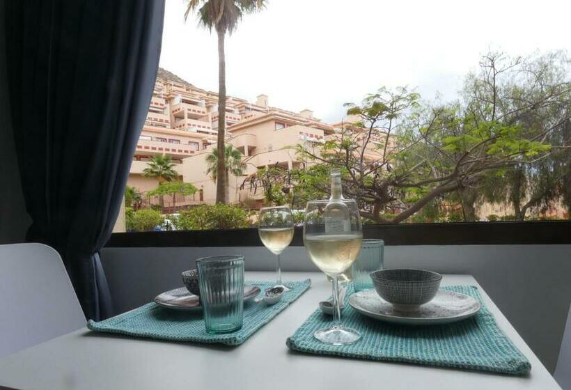 Sweet White Studio In Arona