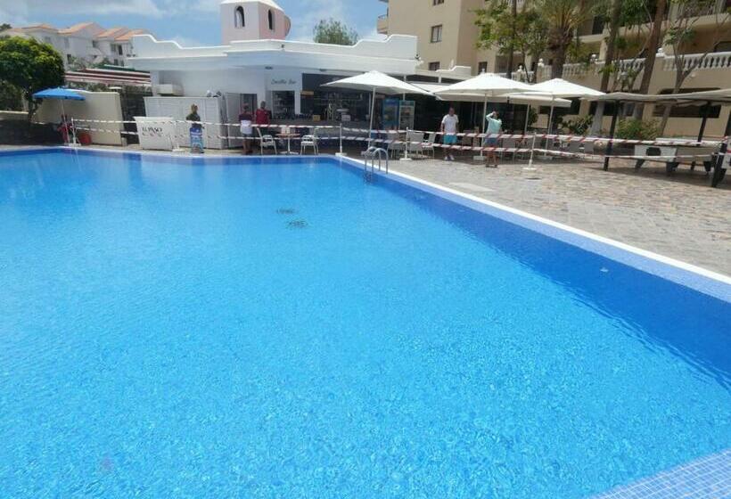 Sweet White Studio In Arona