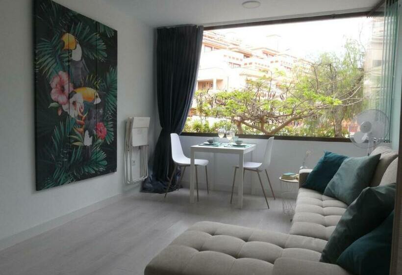 Sweet White Studio In Arona