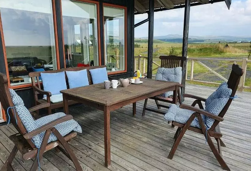 Adorable Cosy And Private New Cabin In The South