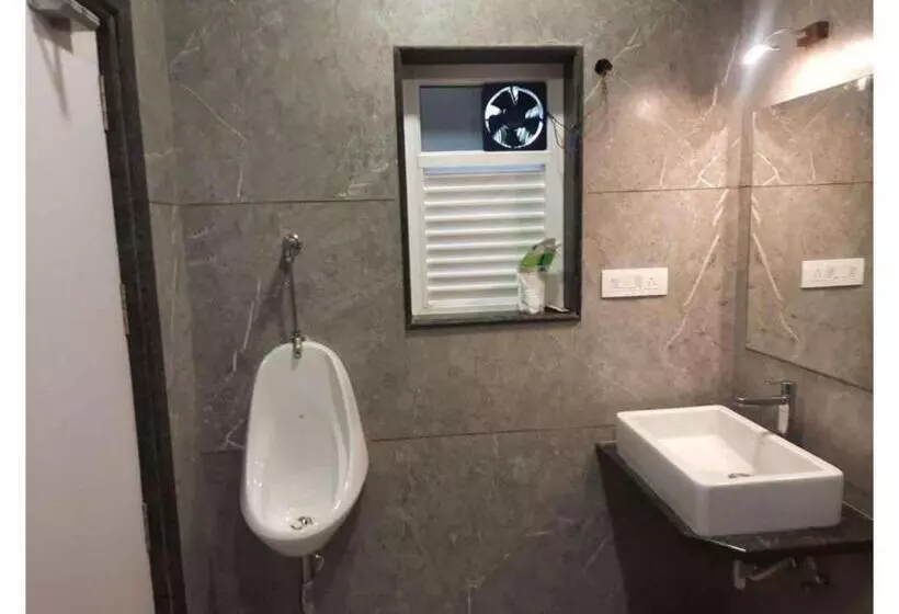 White Conch 2br
