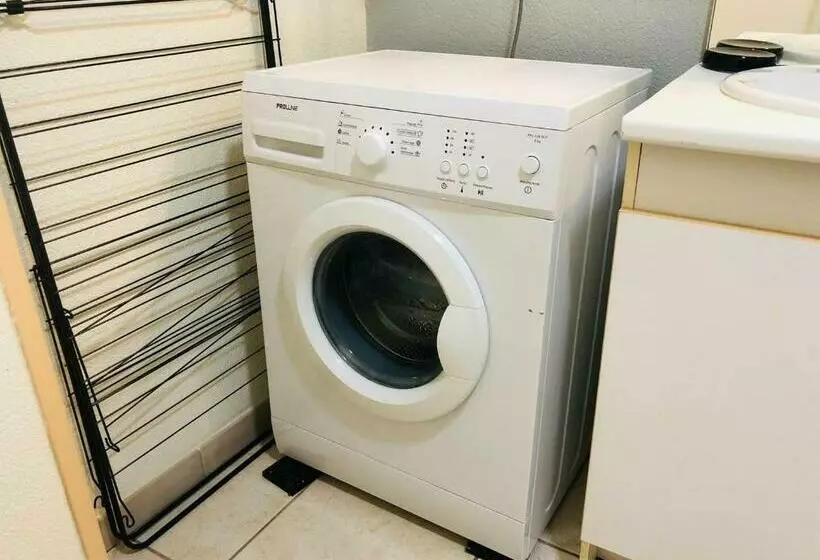 Appart In Py    Charmant Studio Rdc Plein Centre