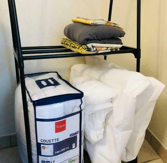 Appart In Py    Charmant Studio Rdc Plein Centre