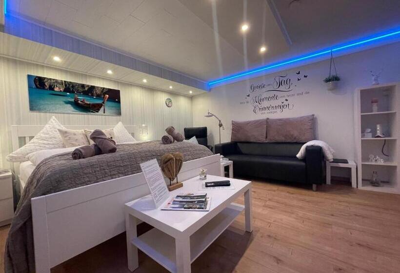 Moderne Ferienwohnung Zur Schlosshöhe