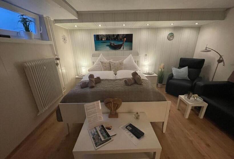 Moderne Ferienwohnung Zur Schlosshöhe