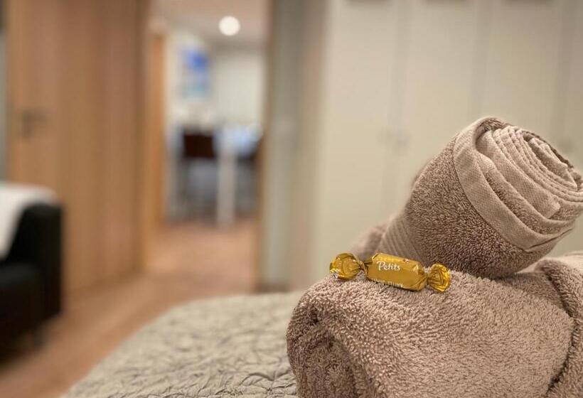 Moderne Ferienwohnung Zur Schlosshöhe