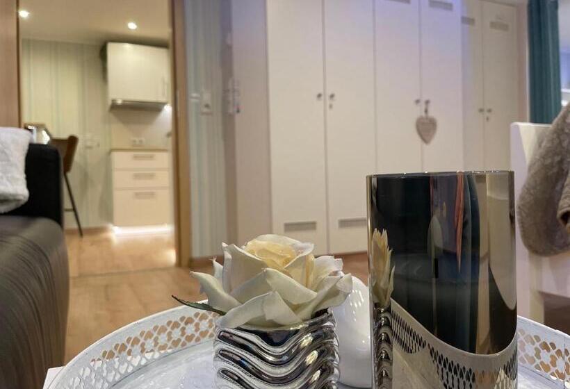 Moderne Ferienwohnung Zur Schlosshöhe