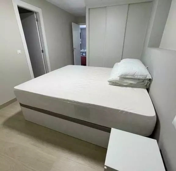 Apartamento Recién Reformado En Somo Junto Iglesia