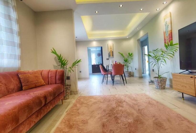 Perfect Appart Grand Baie Centre Next To Super U, 5 Minutes From Beach