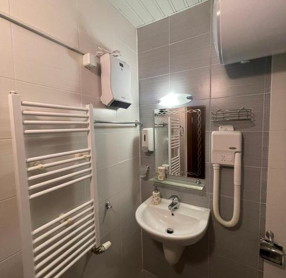 Belvedere Holiday Club