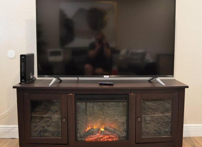 Chateaux Magnolia   Smart Home, W/ Bbq+cornhole!