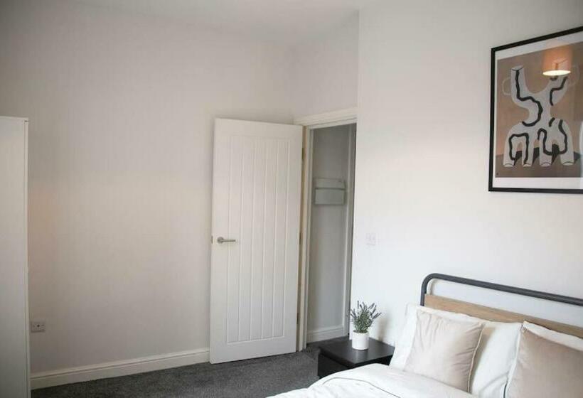 Fortunae Cosy City Centre Apartments