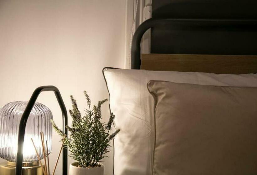 Fortunae Cosy City Centre Apartments