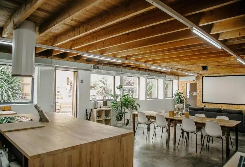 Grand Loft Avec Jacuzzi Et Home Cinema