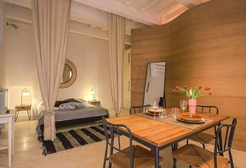 Santospirito Suite   Hosted By Sweetstay