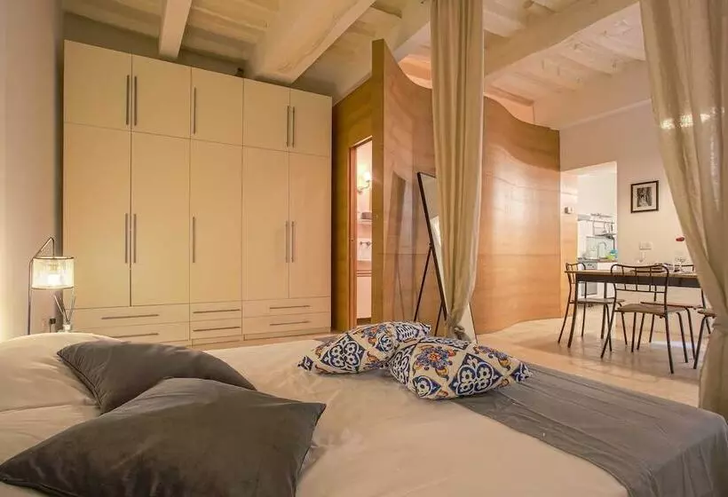 Santospirito Suite   Hosted By Sweetstay