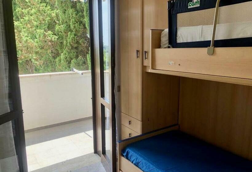 Lovely Apartment 100m Away From Torre Dell Orso Beach