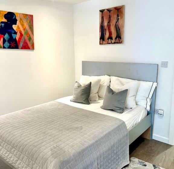 Modern Studio Apartment With Free Wifi