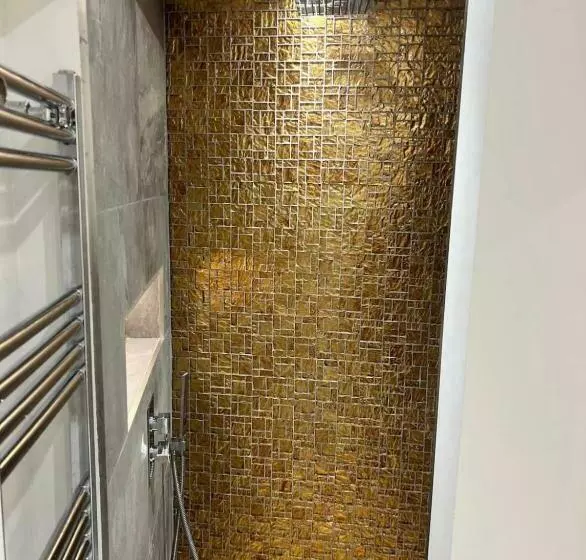 Modern Studio Apartment With Free Wifi