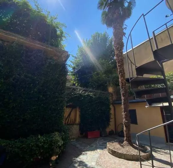 Paloma House