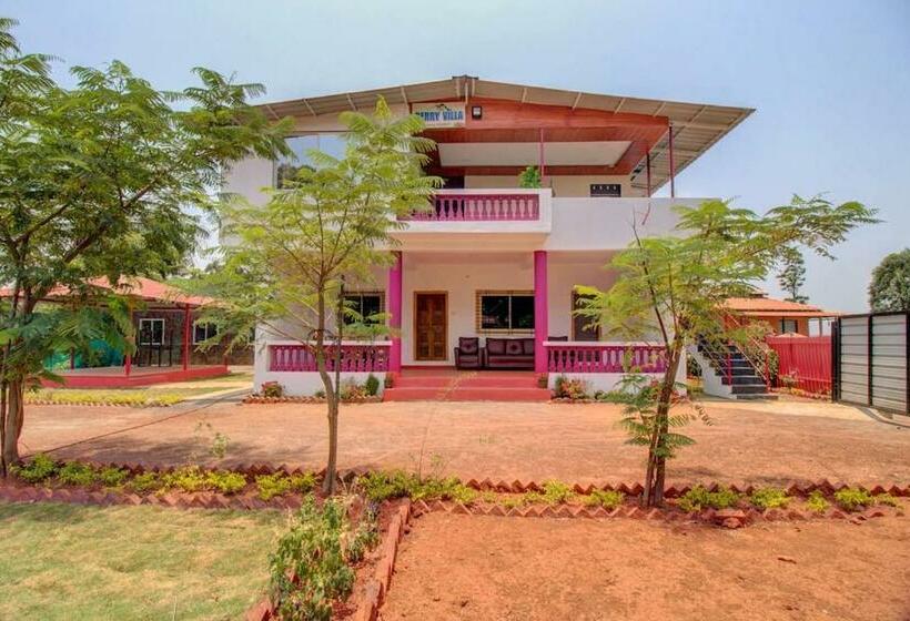Pink Sole 6bhk
