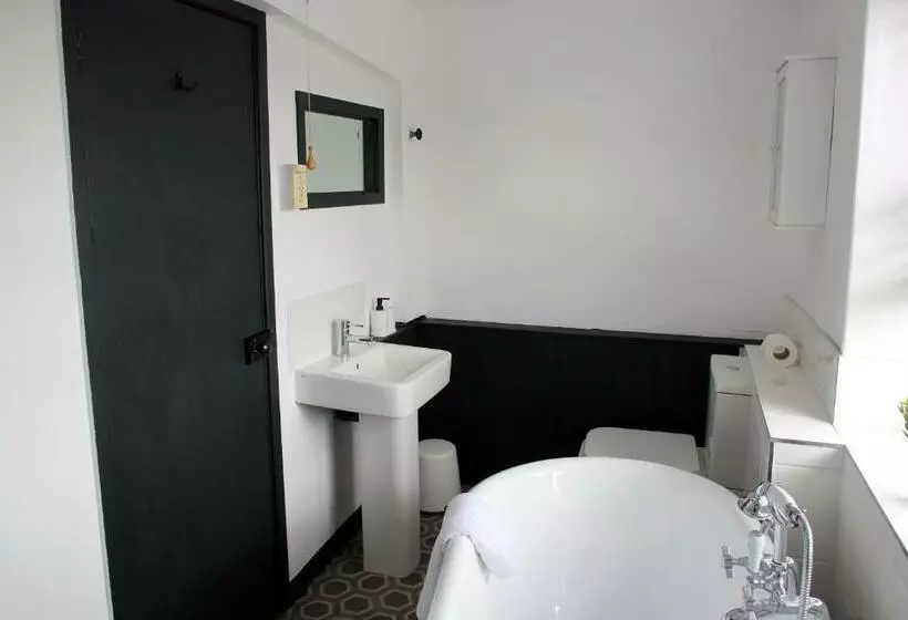 Luxury 3 Bed Apartment In The Heart Of Stamford