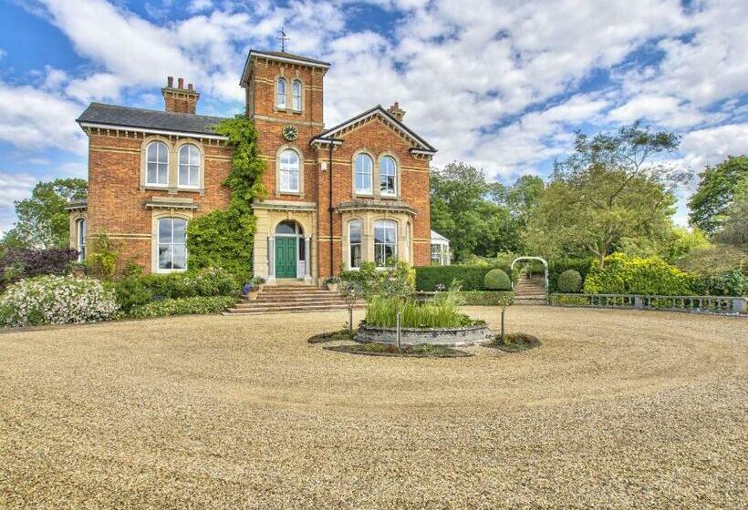 Milton House Group Retreats