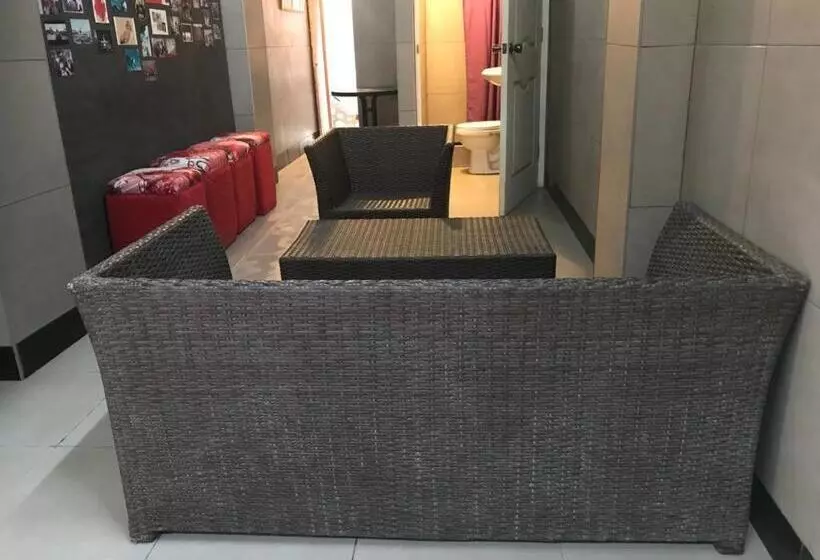 Agradable Casa Con Garaje